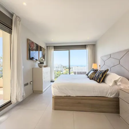 Hanami Scenic Luxury Apartment Estepona