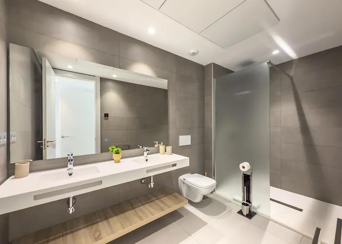 Hanami Scenic Luxury