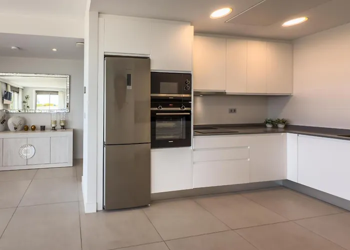 Hanami Scenic Luxury Apartment