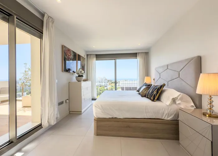 Hanami Scenic Luxury Apartment Estepona