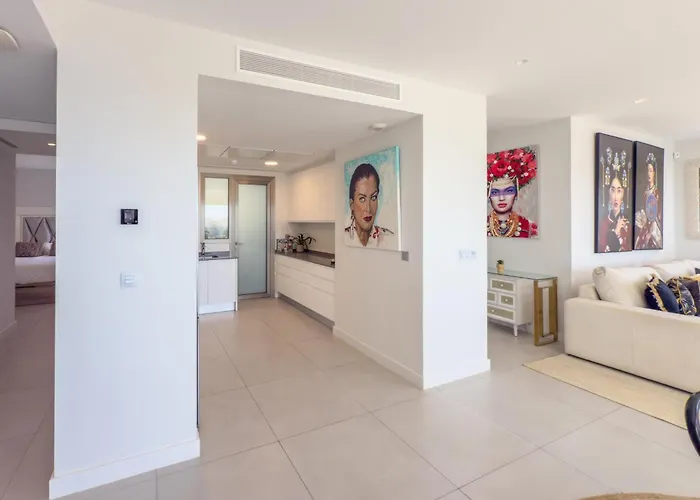 Hanami Scenic Luxury * Estepona